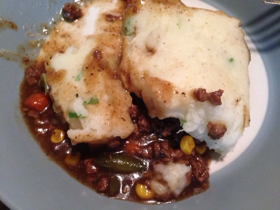 Shepard pie with gravy|Meghan Ross-Medinaさん