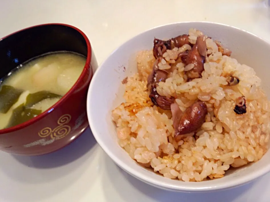 ホタルイカの炊き込みご飯|ちび太さん