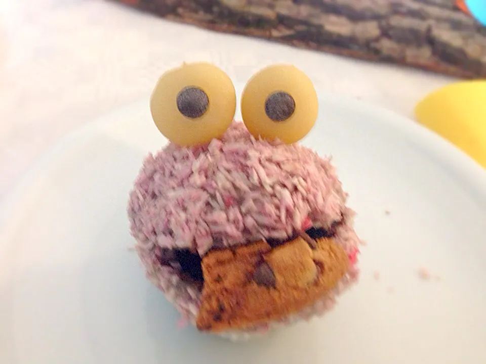 Cookie Monster Muffin ☆〜|Izzy Bizzyさん