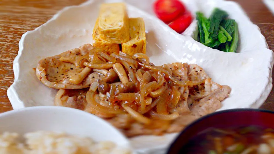 豚の生姜焼き定食|プチテンよすさん