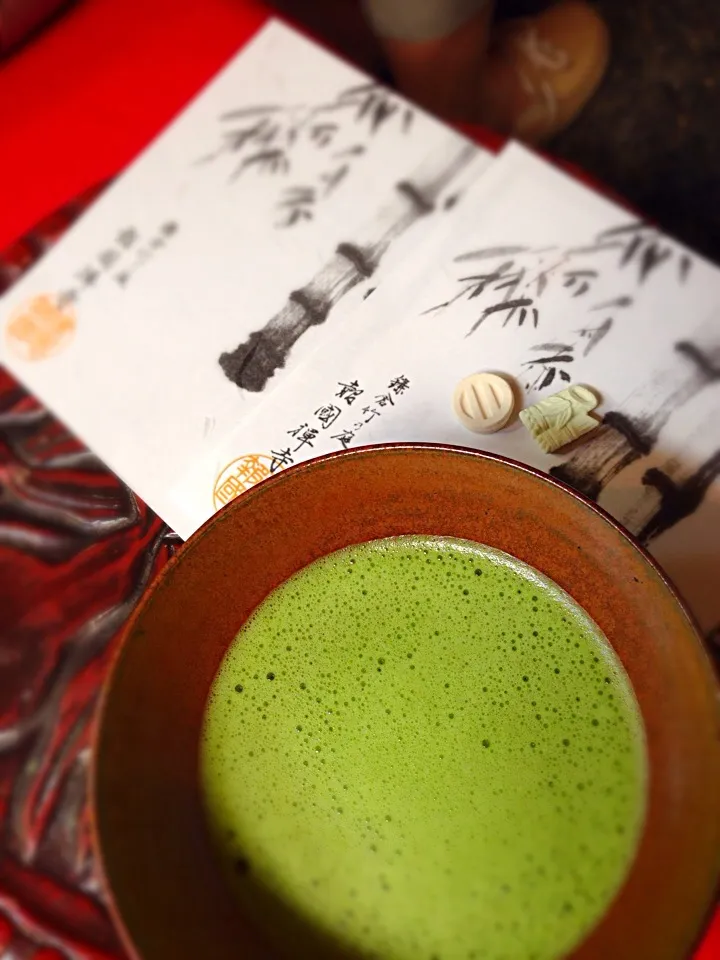 il tè verde お寺で抹茶|Tomoko Pratellesi Kurodaさん