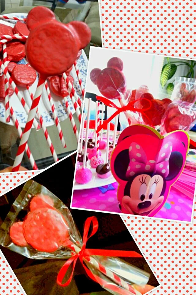 Chocolate Covered Minnie Mouse Oreo Pops (party favours for daughter's birthday)|S Theoさん