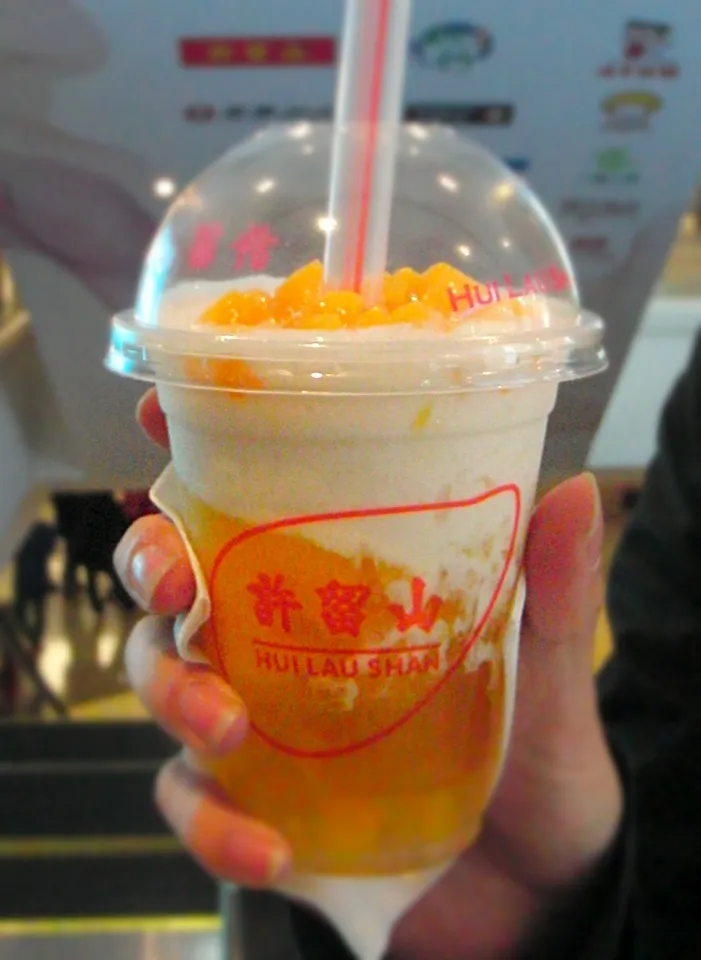 Mango-Coconut-Shake|Fujiko Toyohashiさん