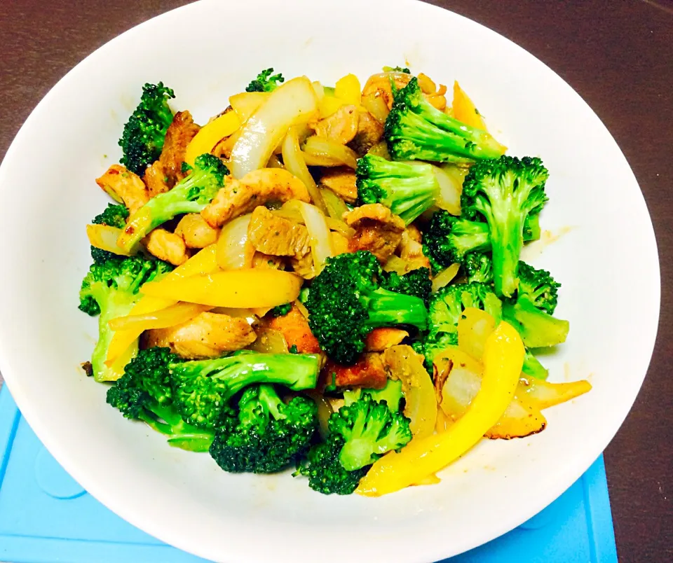 Pork and broccoli saute|Jaimie Alvarezさん