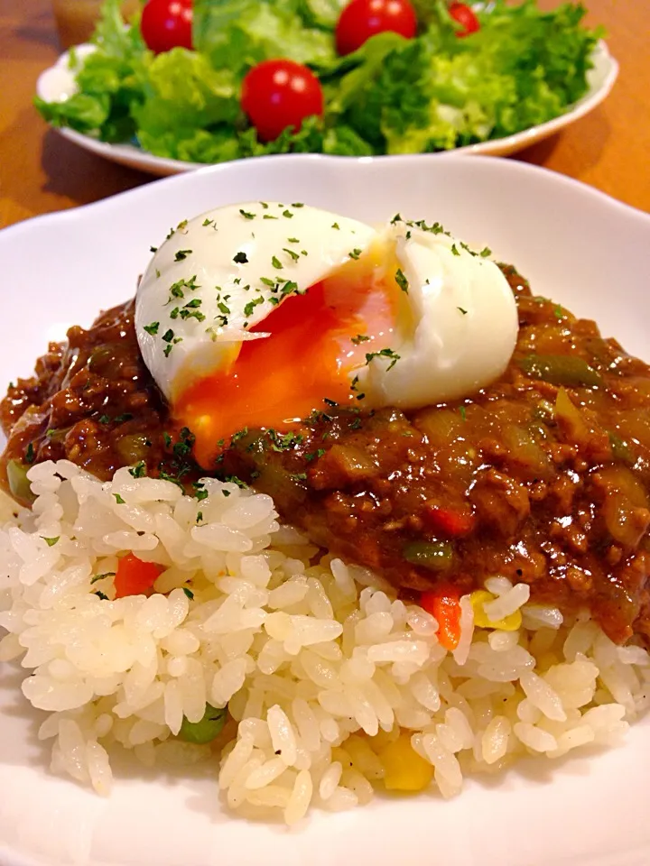 がぁがさんの料理 どらいかれ〜半熟🍳のせ|まつださんさん