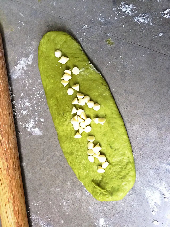 Matcha bread with white chocolate|12Dragonさん