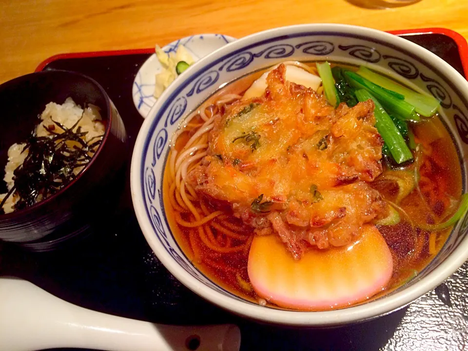 Snapdishの料理写真:かき揚げ蕎麦|なるさんさん