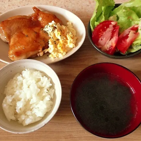 昼ご飯 ワカメスープ|はやしさん