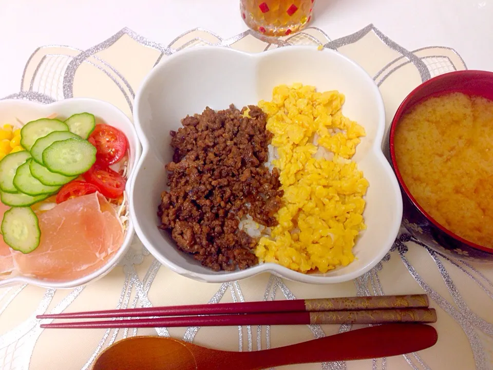 そぼろ丼|瞳さん