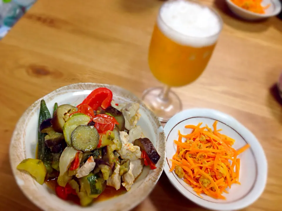 夏野菜と鳥肉のオイル煮と人参しりしり|まあやさん