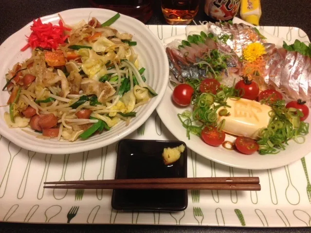 ミミトンとソーセージの野菜炒め、鯵のお刺身、お刺身奴、ミニ🍅！꒰✩'ω`ૢ✩꒱✨|サソリさん