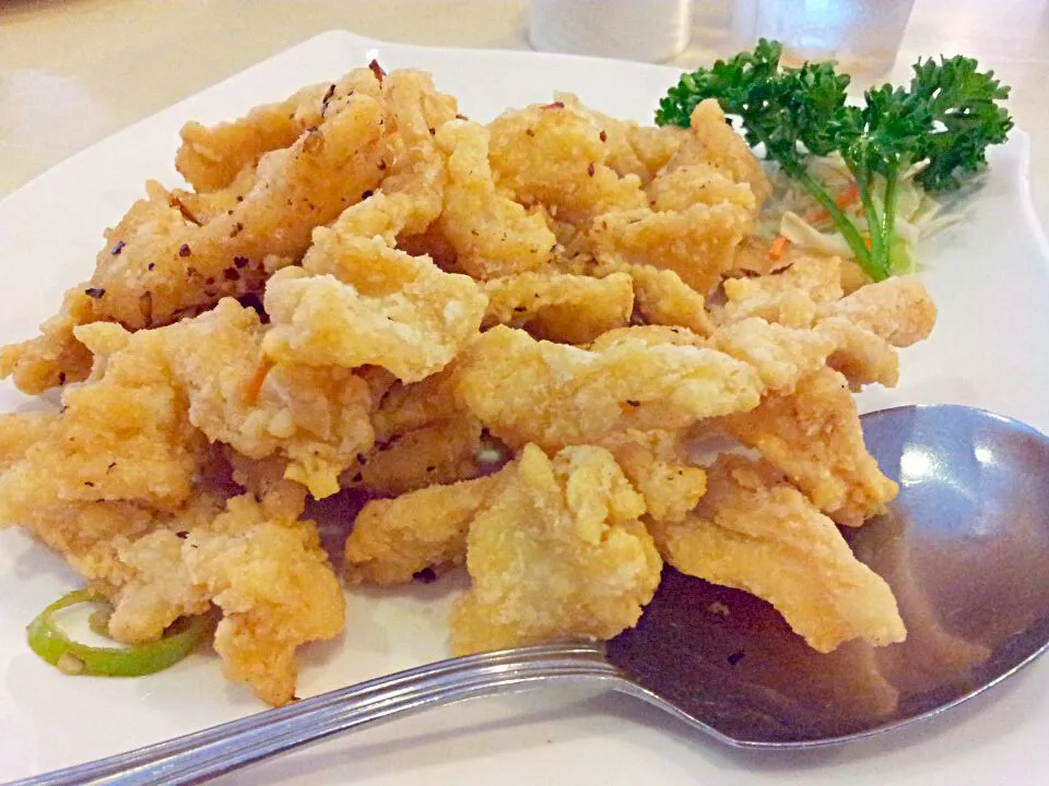 Fried Fish Fillet with Blackpepper|Kyrin Sarachoさん