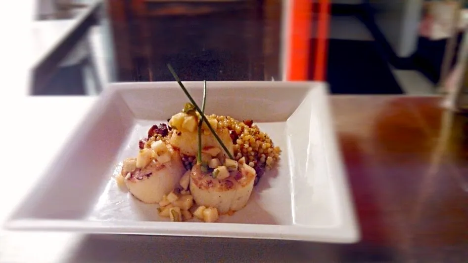 grilled diver scallops, pachetta  cous cous ( Israeli) pear apple and jalapeño salsa.|jacobさん