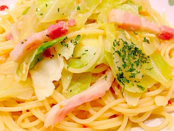 Cabbage & Bacon Spaghetti|Liezlさん