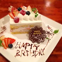 Snapdishの料理写真:お誕生日ケーキ|じれいとさん