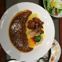 Snapdishの料理写真:Curry|ま～み～む～め～も～さん