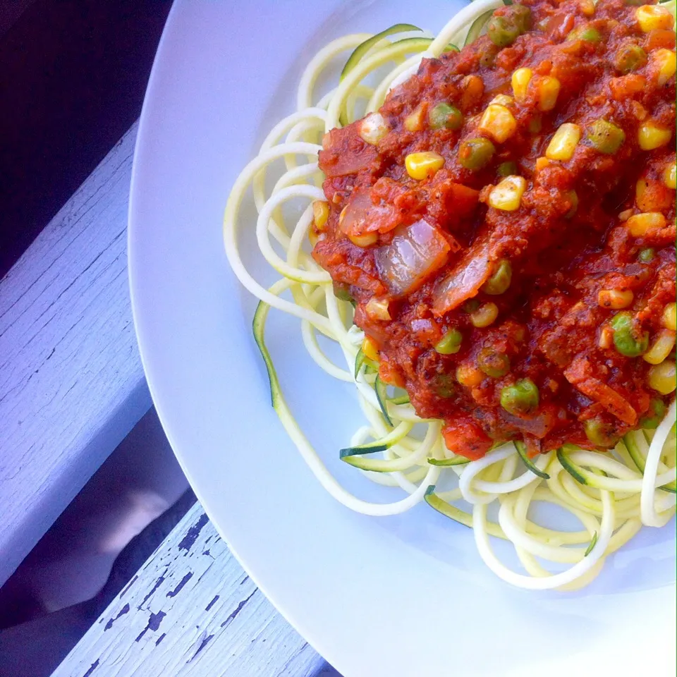 Vegan Bolognese over Zucchini  Noodles|T.E.Dennisさん