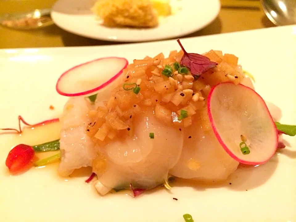 Fresh Hokkaido Scallop Carpaccio|Carin Tayさん