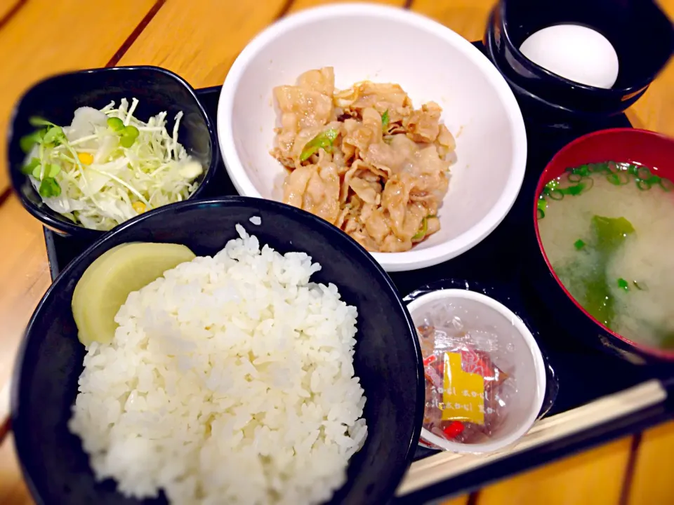 スタ丼納豆定食650円|アライさんさん