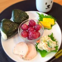 Snapdishの料理写真:3人家族食費1万5千円台の朝ごはん！|なあたさん