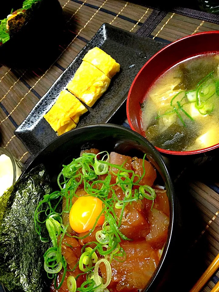 マグロの漬け丼 ユッケ風♥︎|tamakiさん