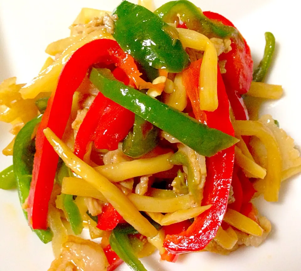 Stir-fried bamboo shoot in oyster sauce|Ederさん