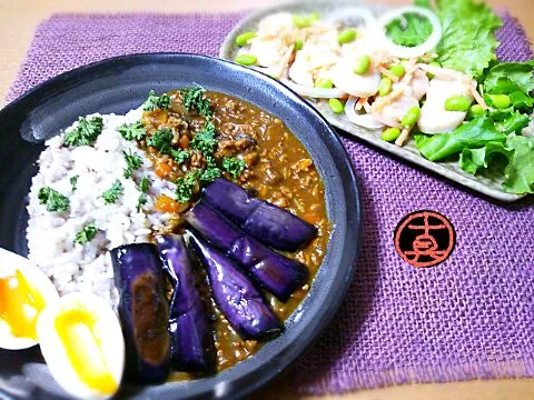 揚げなすとひき肉のカレー・蒸し帆立のサラダ|真希さん