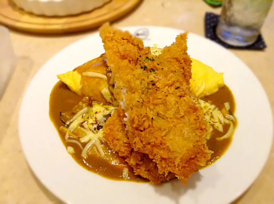 Curry Omurice Doria + Fish Fillet|Chantel Santosさん