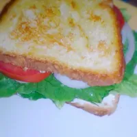 Snapdishの料理写真:Vegetarian Sandwhich|Lesley Flowerさん