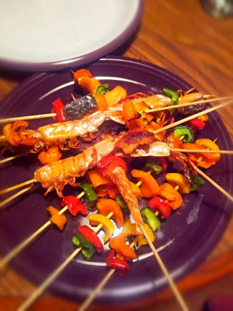 Snapdishの料理写真:BBQ: grilled salmon,shrimps and peppers|Thúy Vy Hoàng Phanさん