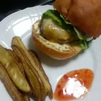 hamburger with oven roasted potatoes|Liz Urashimaさん