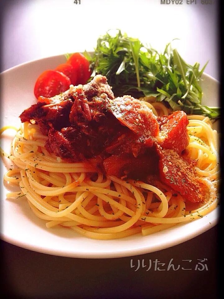 【取扱注意😅】炊飯器で作ったほっろほろスペアリブシチュー🍖をパスタで🍝|りりたんこぶさん