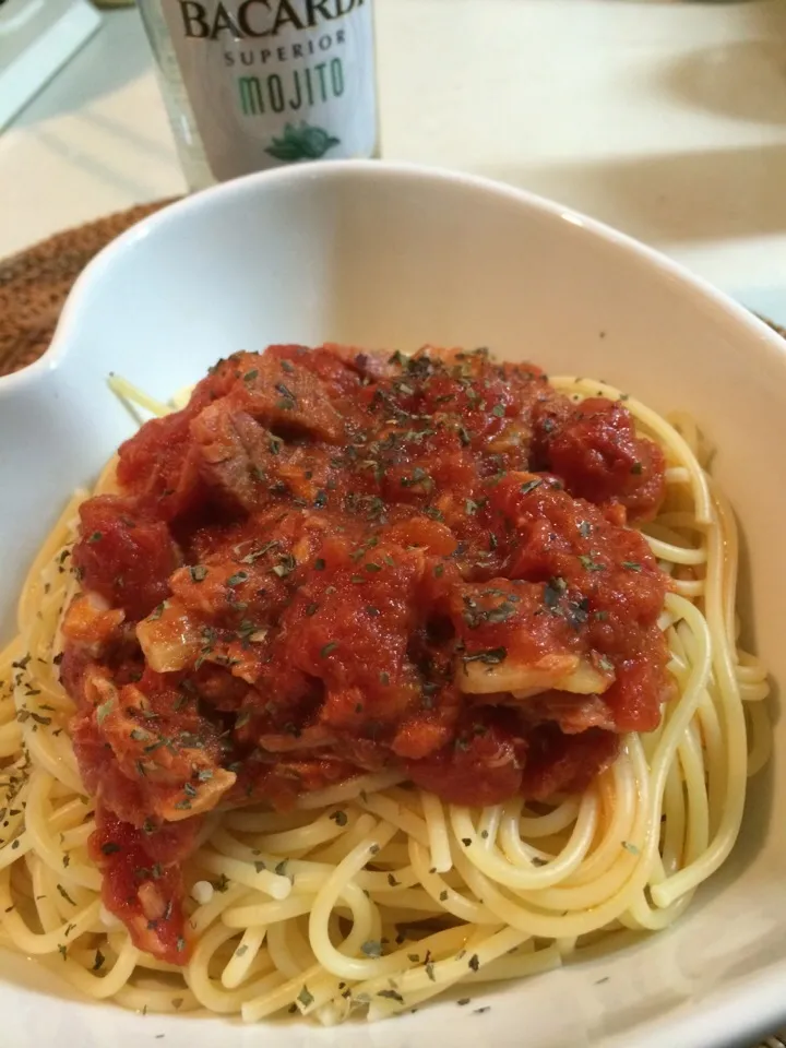 ベーコンとツナのトマトソースパスタ🍅|nokoさん