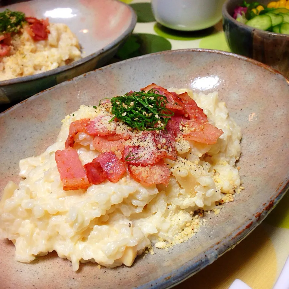 蓮根と筍のミルクチーズリゾット。ベーコンの油と塩気に大葉が合うんだ。|うさ爺さん