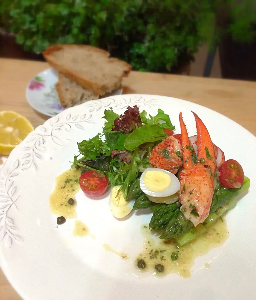 Lobster and asparagus salad,lemon caper dressing/ オマールとアスパラガスのサラダ、レモンケイパードレッシング|rick chanさん