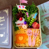 ゆっぴーઈ(◕ั◡◕ั)*ﾟ*♡のお弁当『スィーツカフェ🍰☕️気分₊(ˊᵕ͙ૣᴗᵕ͙ૣˋ)ˈ·˚*』