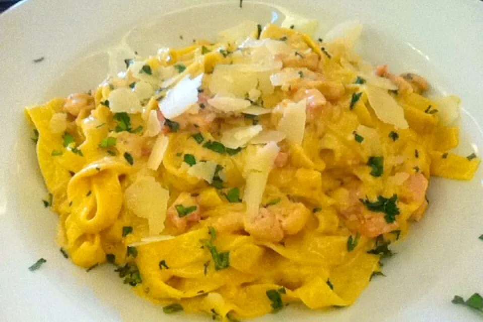 Carbonara Fettuccine with Smoky Bacon in a Creamy Mustard Sauce|Nicole Avisさん