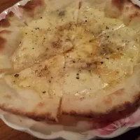 Snapdishの料理写真:Pizza４Formaggi|レントンさん