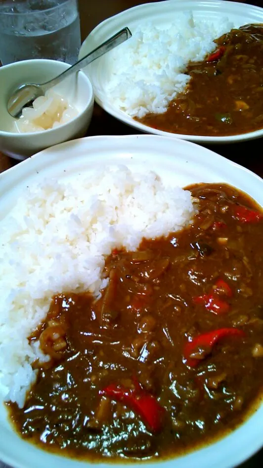 Snapdishの料理写真:備前和牛の霜降り牛筋カレー|日本だんらん協会さん