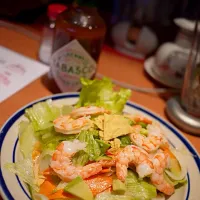 Snapdishの料理写真:Shrimp & avocado salad|Kyoko Horieさん