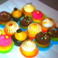 Snapdishの料理写真:Mini Cupcakes ♪♪♪|Izzy Bizzyさん