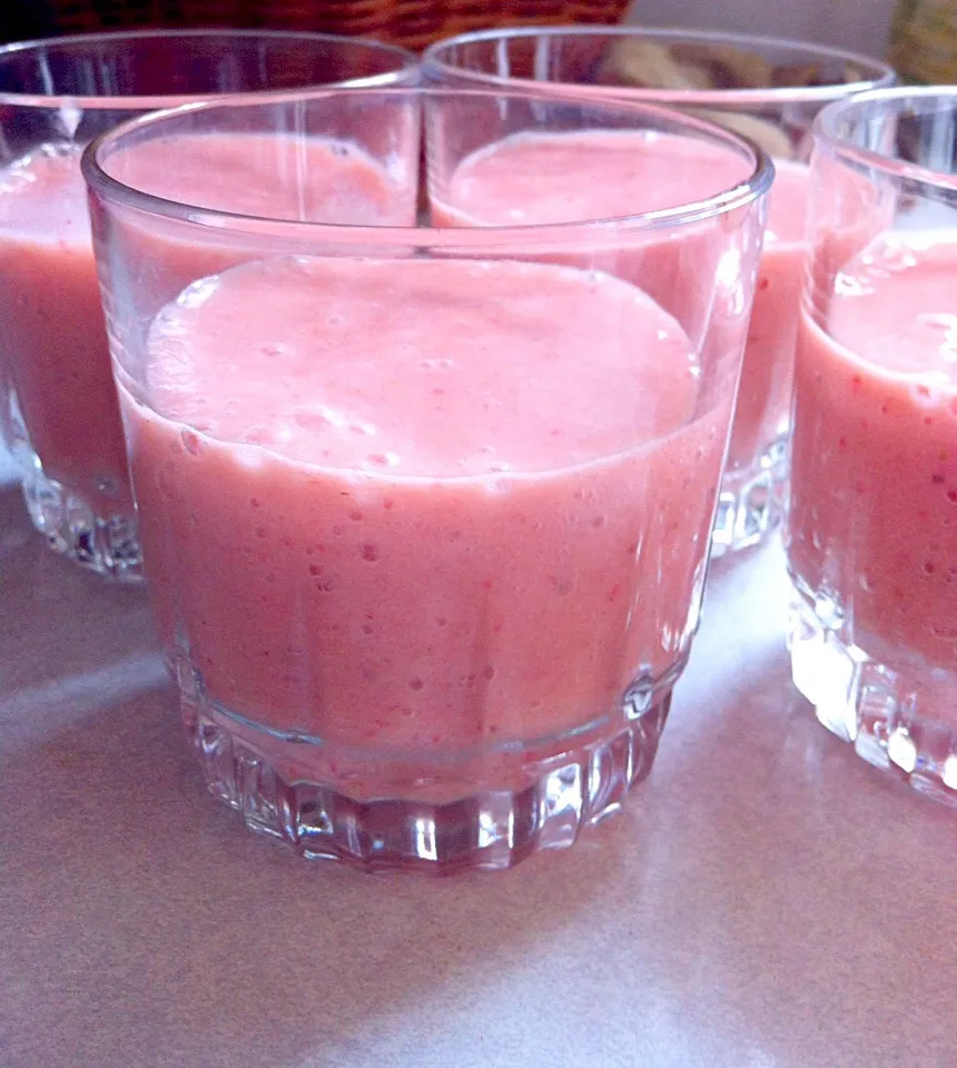 Strawberry Banana Smoothie|melissaさん