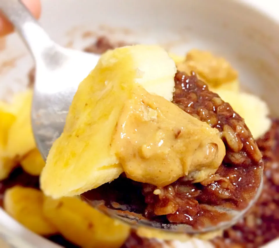 Dark chocolate steel cut oats, with banana and peanut butter|coxiella24さん