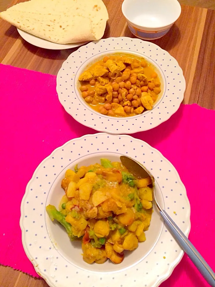 Samosa and chicken curry|Yaninaさん