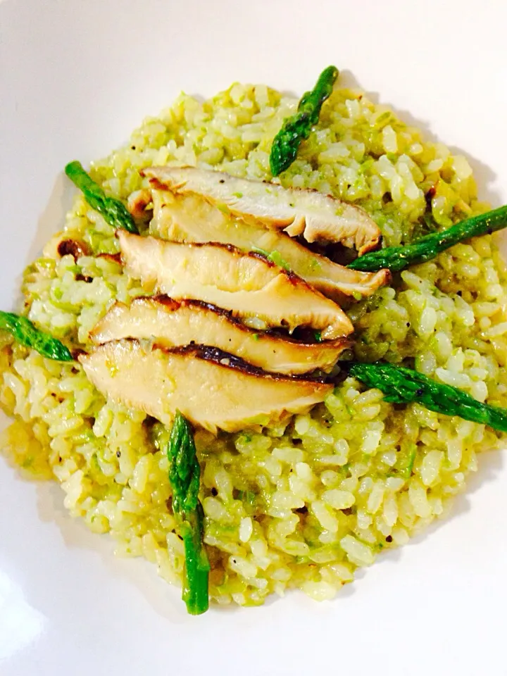 Risotto shiitake asparagi al te verde|antonio scottoさん