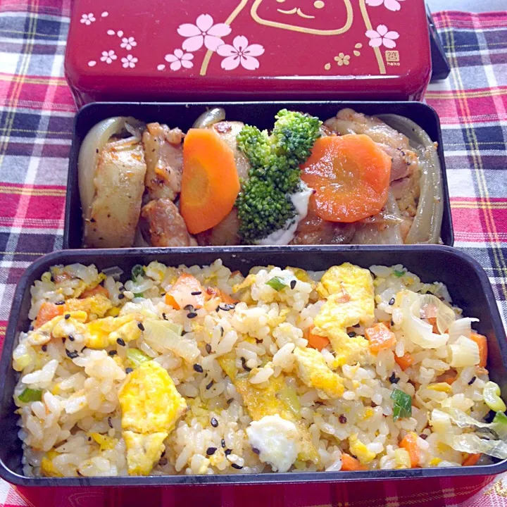 Today's bento🍱chahan and grilled chicken onion and potato 😋|judith sawahataさん