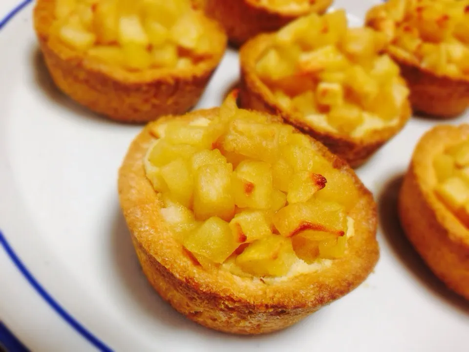 Mini Apple Tart|hitokouedaさん