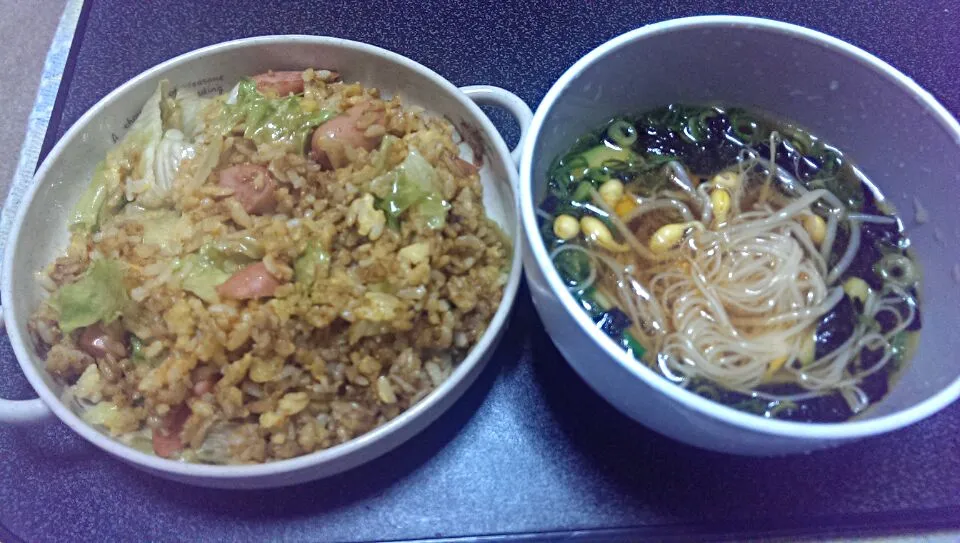 Snapdishの料理写真:【カレー&レタス炒飯】
【豆もやし素麺】|Kyohei Okamotoさん