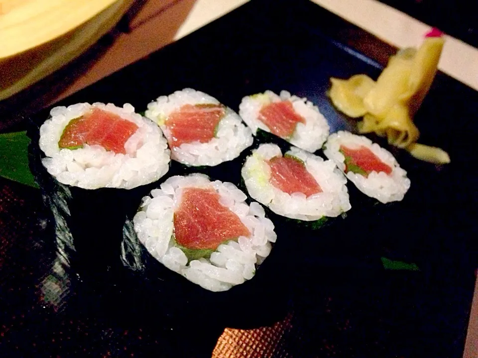 Maguro rolls|Obeoom Jumsai Na Ayudhyaさん