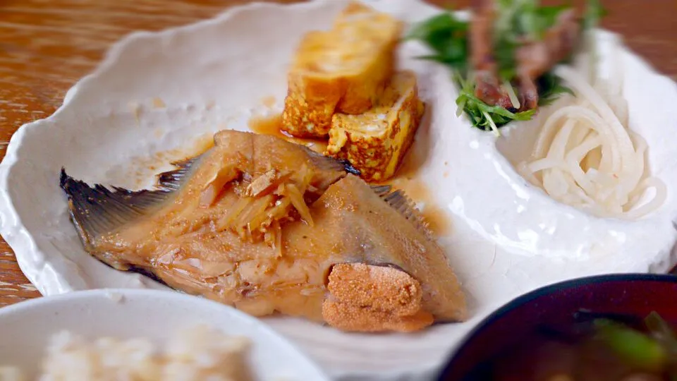 煮魚定食【鰈】|プチテンよすさん